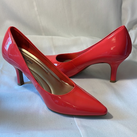 Patent Leather 3” Coral Women’s Heels, Size 9, Comfort Plus